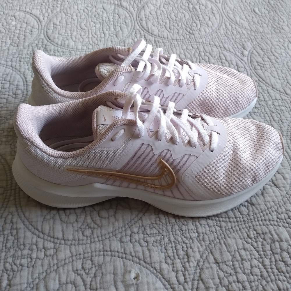 Nike Downshifter 11